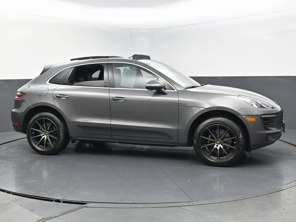 Used 2015 Porsche Macan S image 5