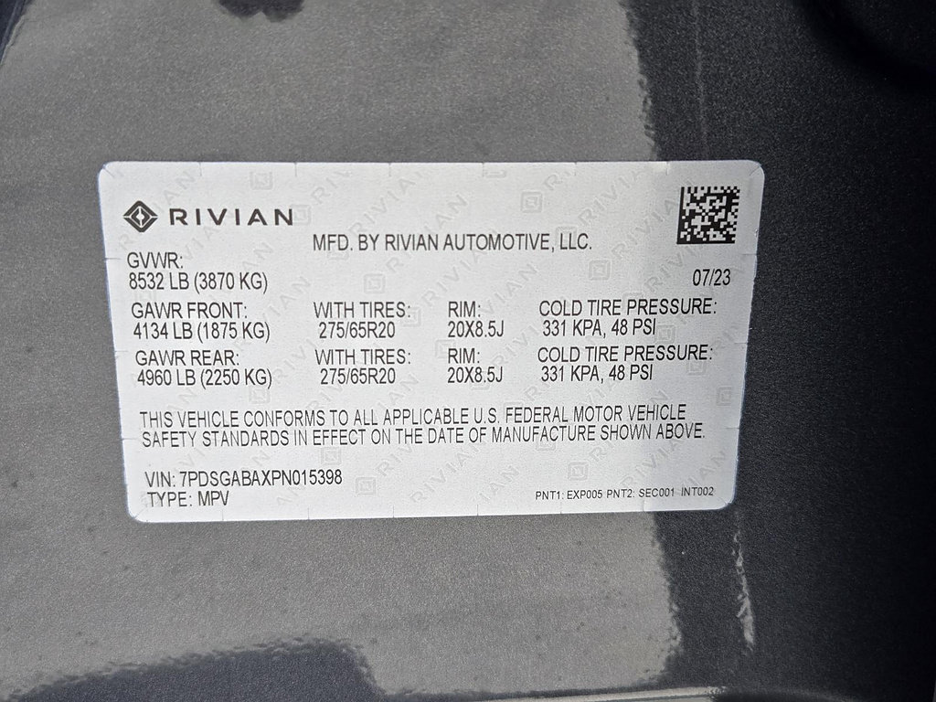 Used 2023 Rivian R1S Adventure AWD/4WD image 25