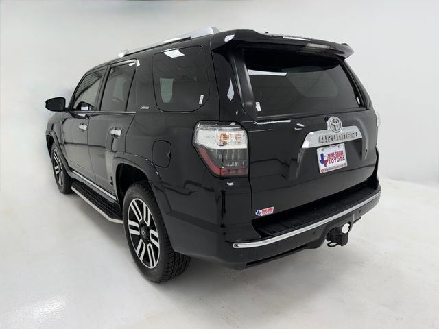 Used 2015 Toyota 4Runner Limited AWD/4WD image 38