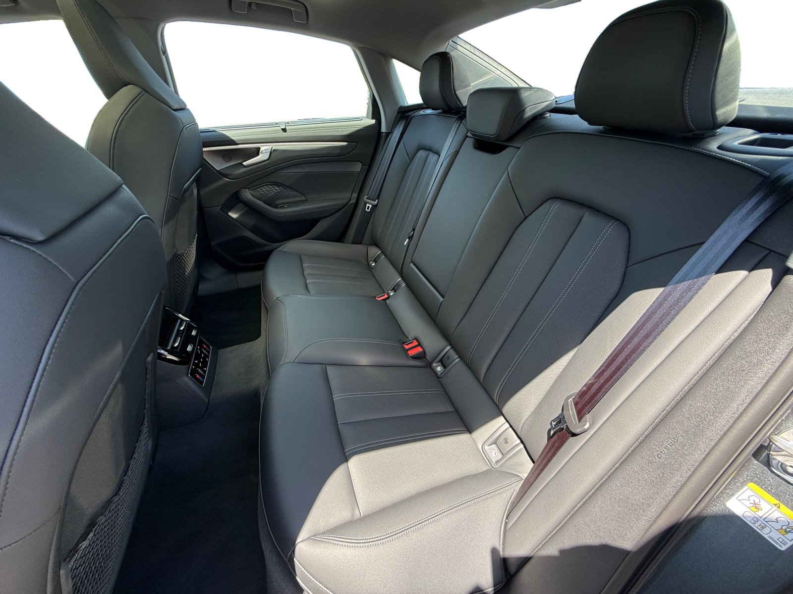 New 2026 Audi A6 Premium Plus AWD/4WD image 16