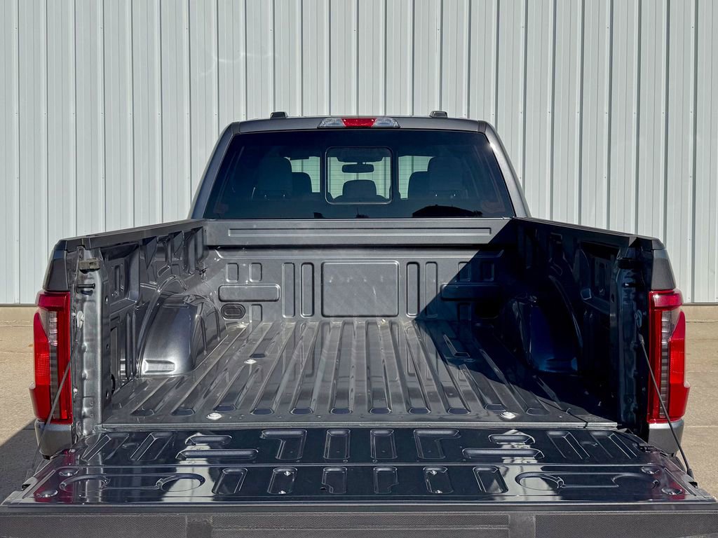 Certified 2025 Ford F150 XLT w/ Equipment Group 303A High image 15