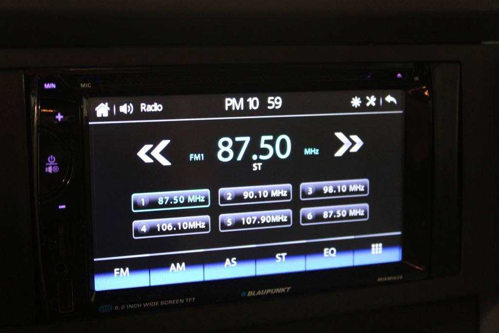 Used 2010 Jeep Wrangler Unlimited Sport image 41