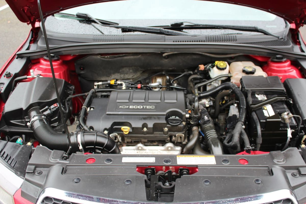 Used 2012 Chevrolet Cruze LT w/ RS Package image 27