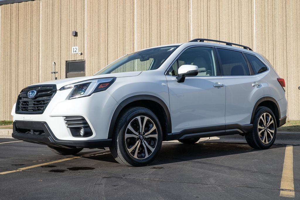 Used 2024 Subaru Forester Limited AWD/4WD image 4