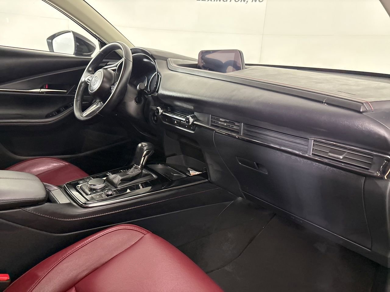 Used 2025 MAZDA CX-30 AWD 2.5 S w/ Preferred Package image 29