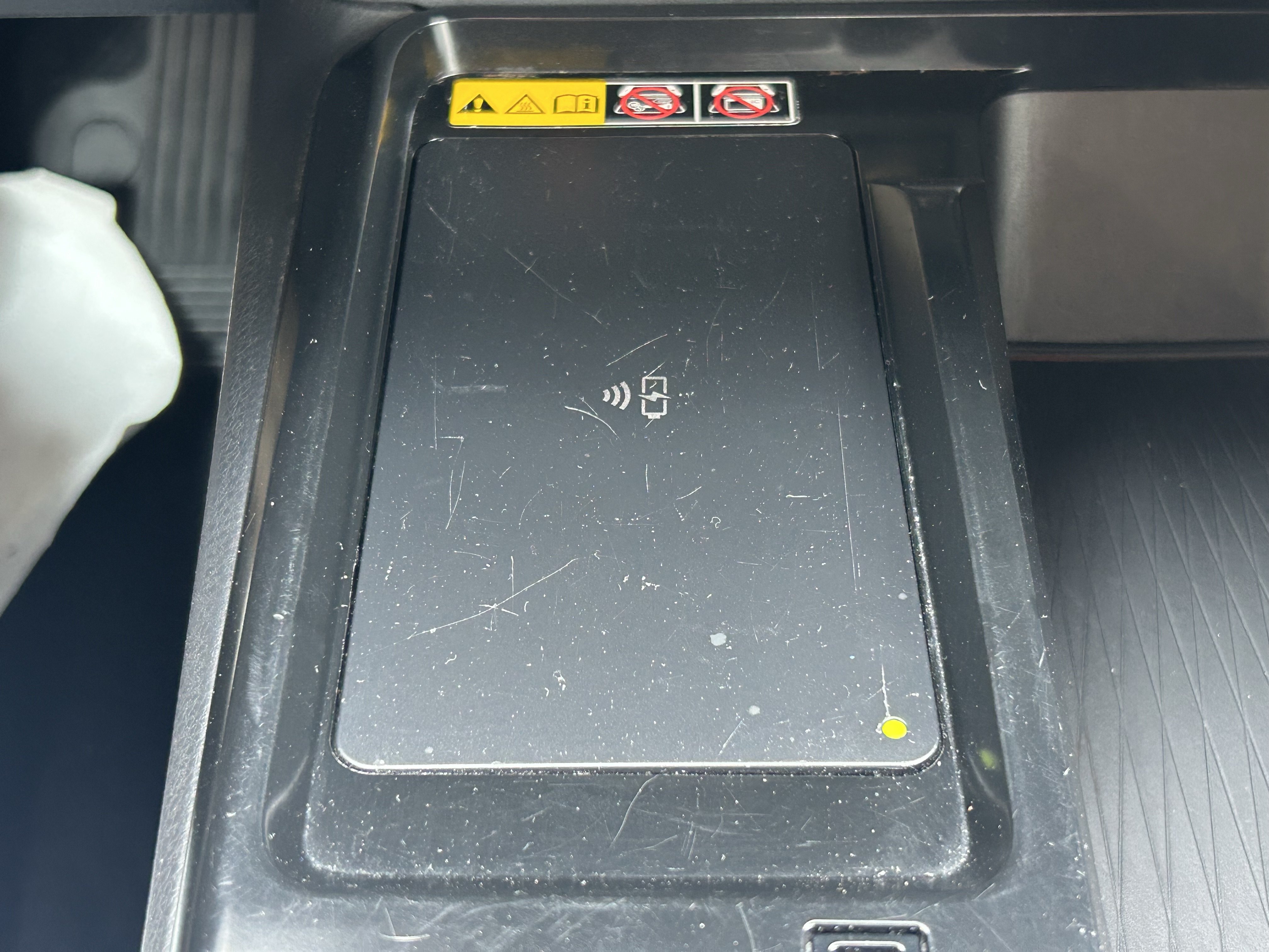 Used 2025 Toyota Camry LE FWD image 31