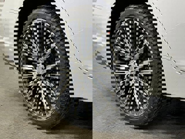 New 2026 Cadillac CT5 Premium Luxury w/ Technology Package AWD/4WD image 9