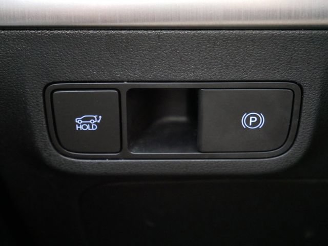 Used 2025 Hyundai Kona Limited AWD/4WD image 17