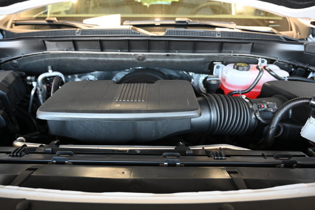 New 2026 Chevrolet Suburban RST w/ RST Capability Package AWD/4WD image 34