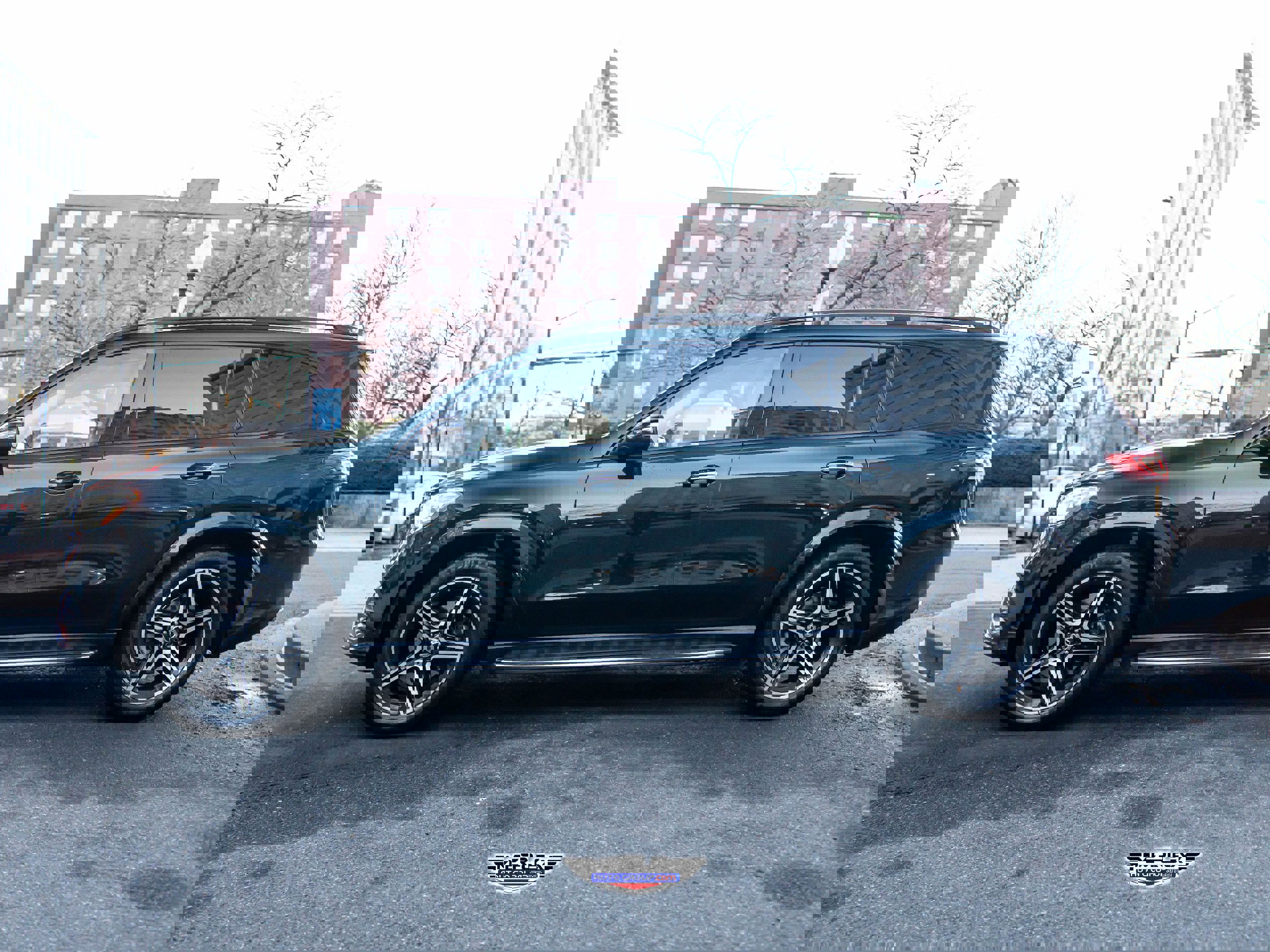 Used 2020 Mercedes-Benz GLS 580 4MATIC image 4