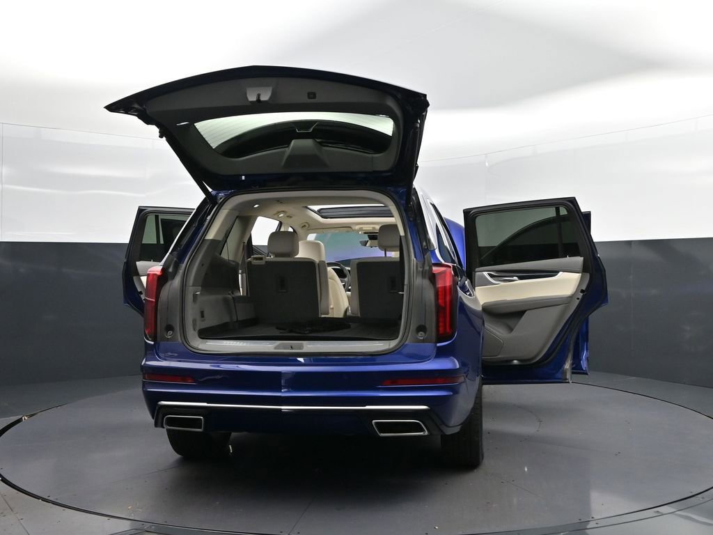 Used 2023 Cadillac XT6 Premium Luxury w/ Technology Package image 50