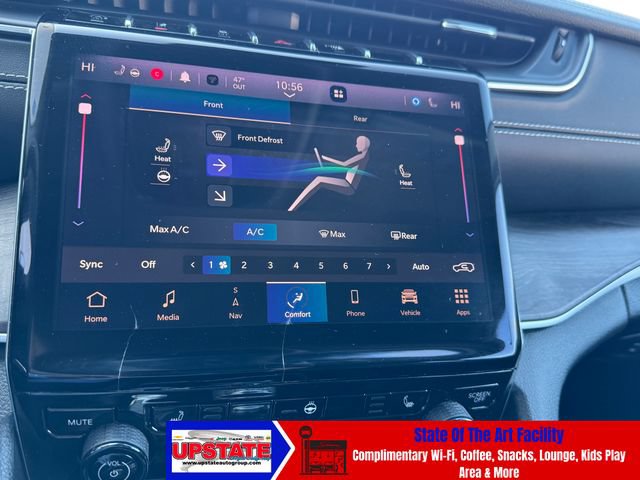 Used 2023 Jeep Grand Cherokee L Limited AWD/4WD image 25