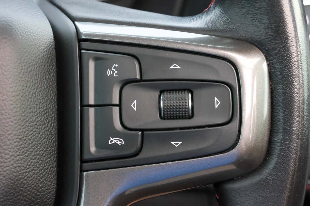 Used 2023 Chevrolet Tahoe RST AWD/4WD image 32