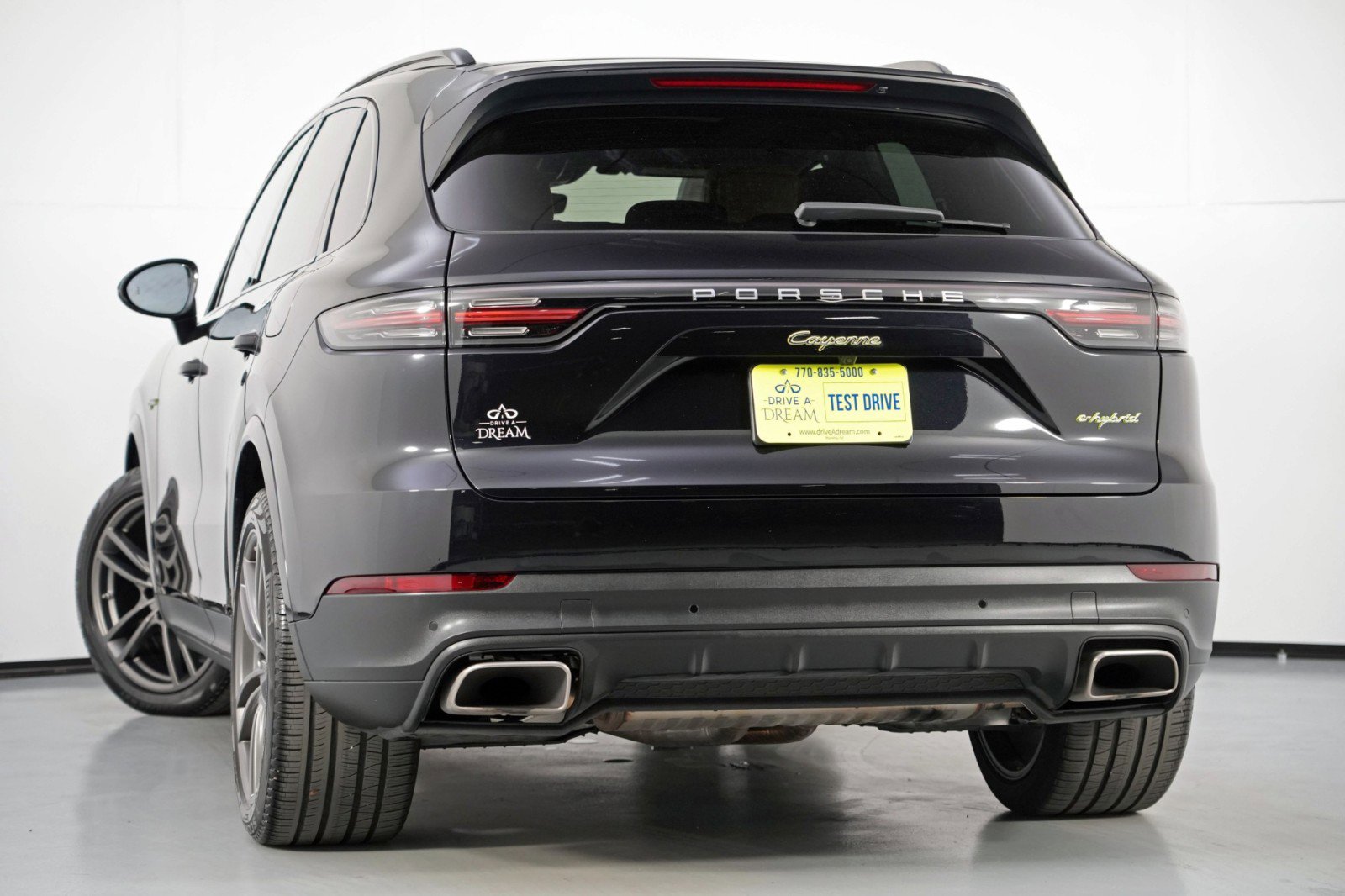 Used 2019 Porsche Cayenne E-Hybrid image 6