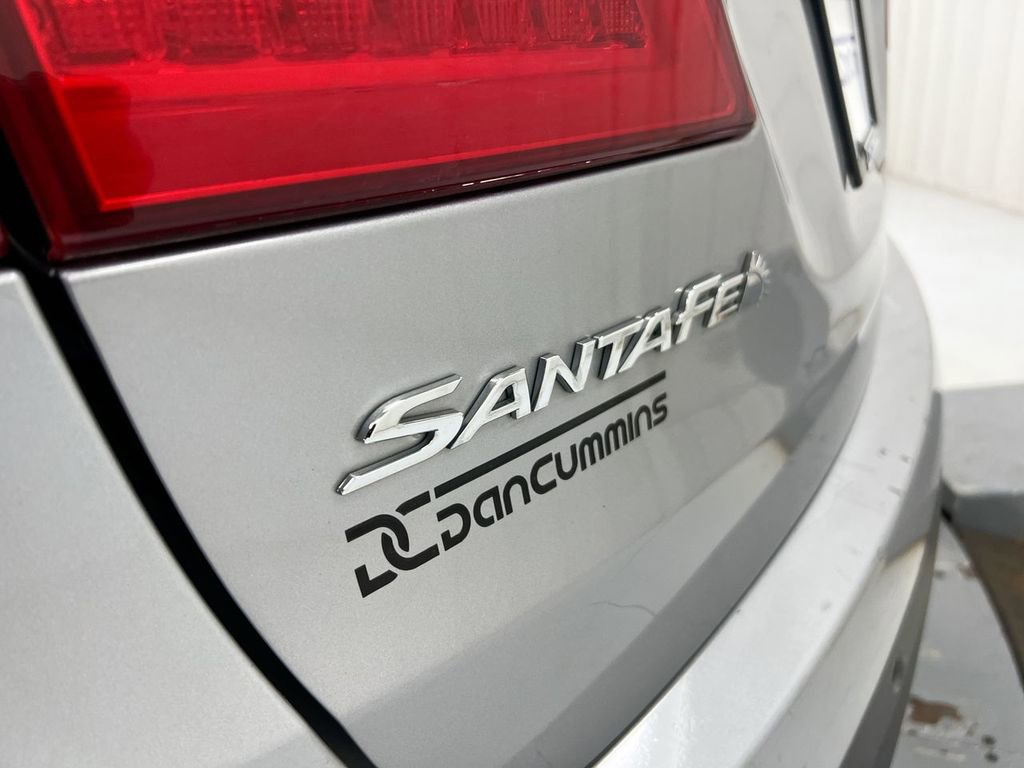 Used 2015 Hyundai Santa Fe Limited w/ Option Group 04 AWD/4WD image 28