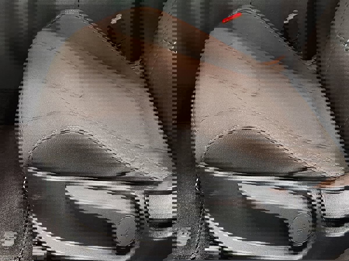 Used 2022 Hyundai Elantra SEL w/ Convenience Package FWD image 43