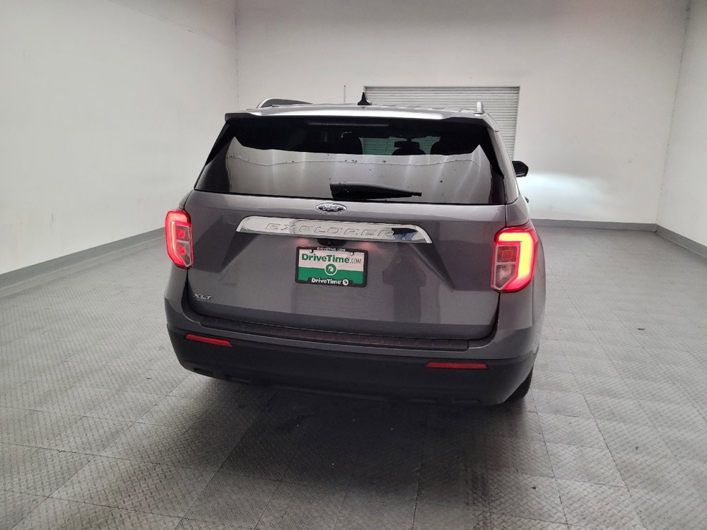 Used 2022 Ford Explorer XLT RWD image 7