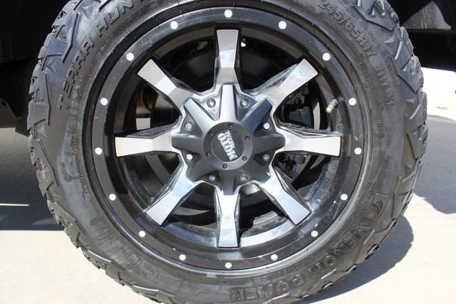 Used 2020 Jeep Wrangler Unlimited Sahara AWD/4WD image 22