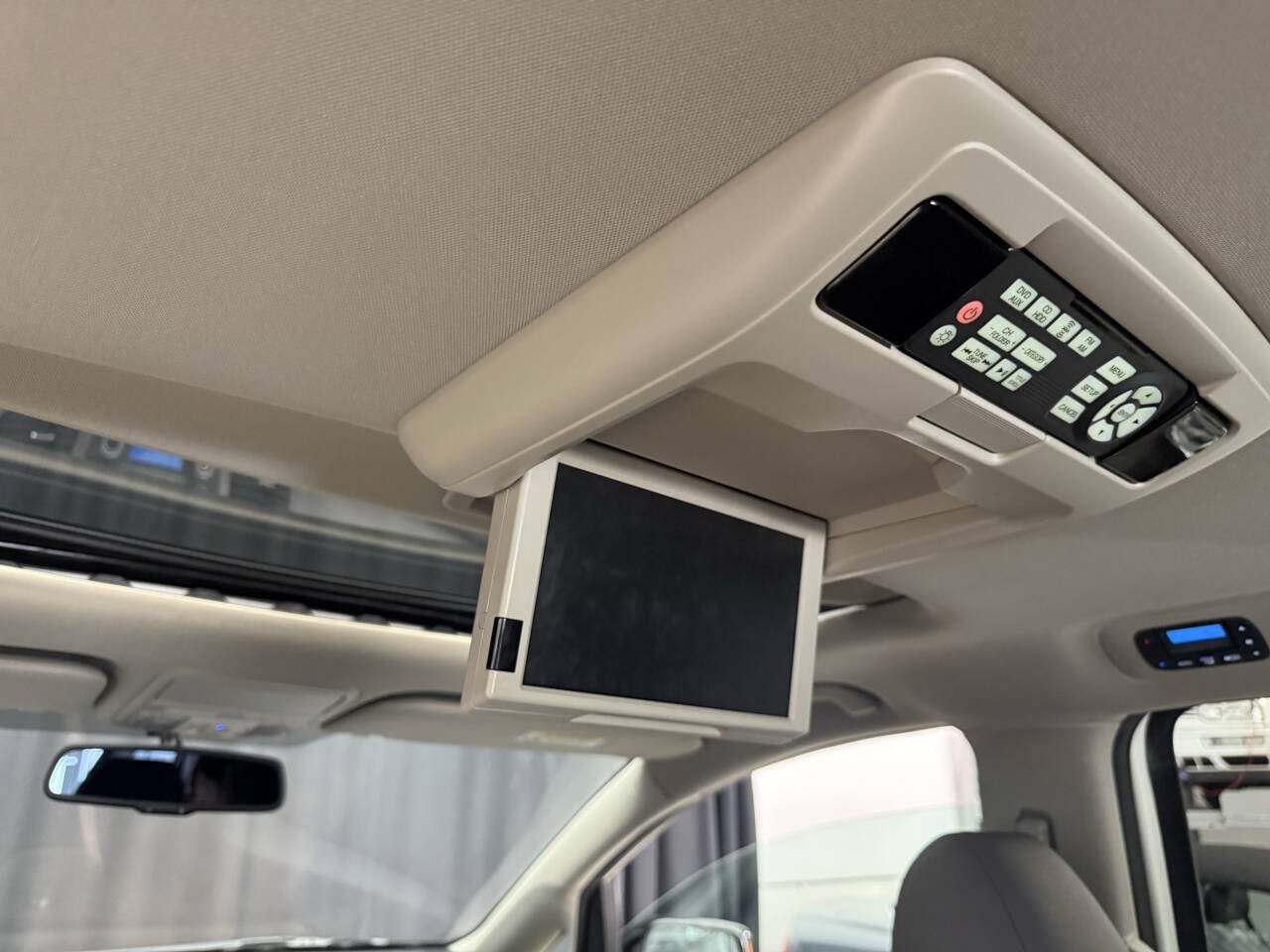 Used 2013 Honda Odyssey Touring image 25