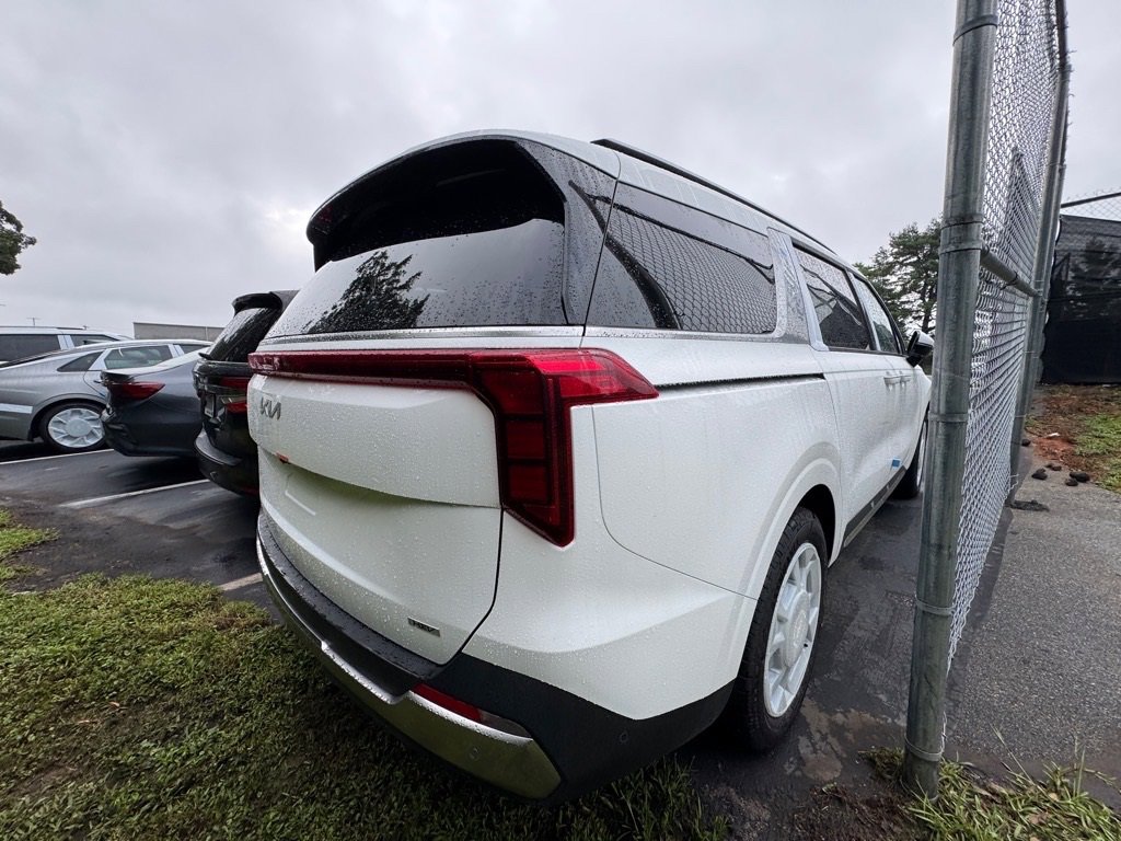 New 2026 Kia Carnival SX image 6