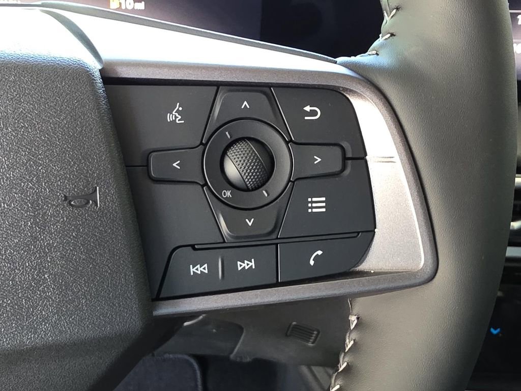 New 2026 Nissan Sentra SV image 25