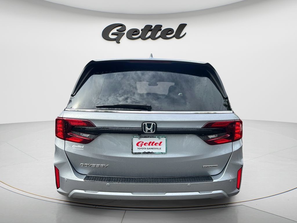 Used 2025 Honda Odyssey Touring image 6