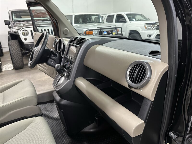 Used 2009 Honda Element EX image 32