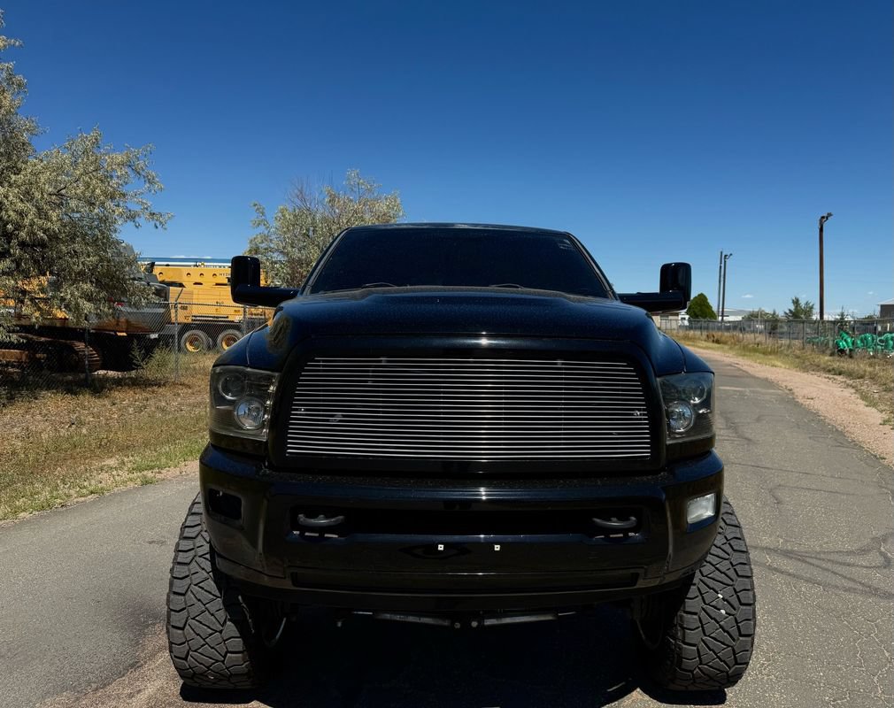 Used 2012 RAM 2500 Laramie w/ Cold Weather Group AWD/4WD image 3