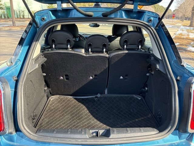 Used 2022 MINI Cooper S image 17