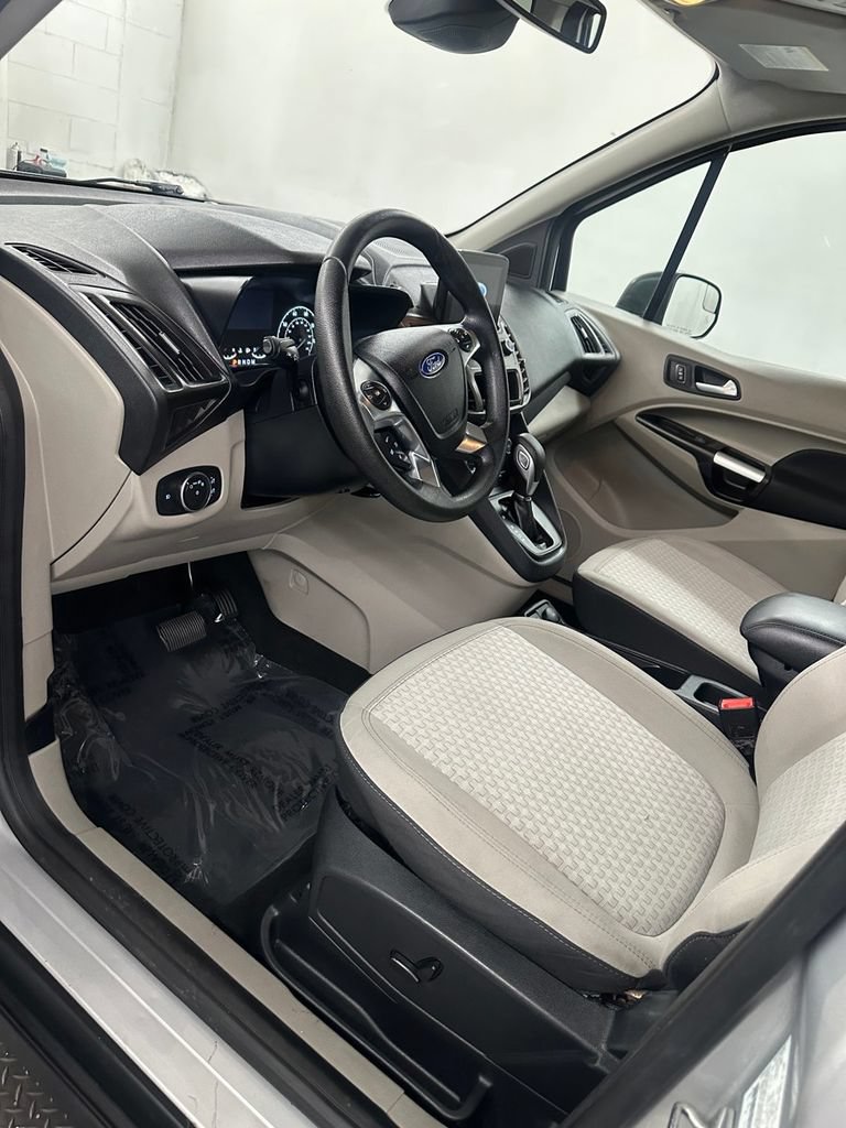 Used 2022 Ford Transit Connect XLT FWD image 10