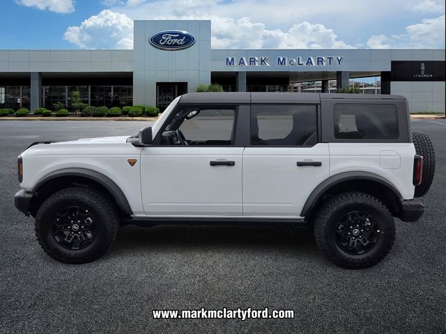 New 2026 Ford Bronco Badlands image 2
