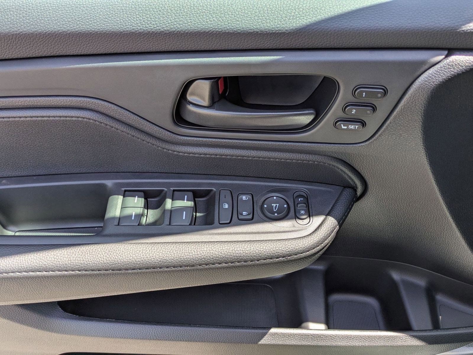 New 2026 Honda Odyssey Sport-L image 9