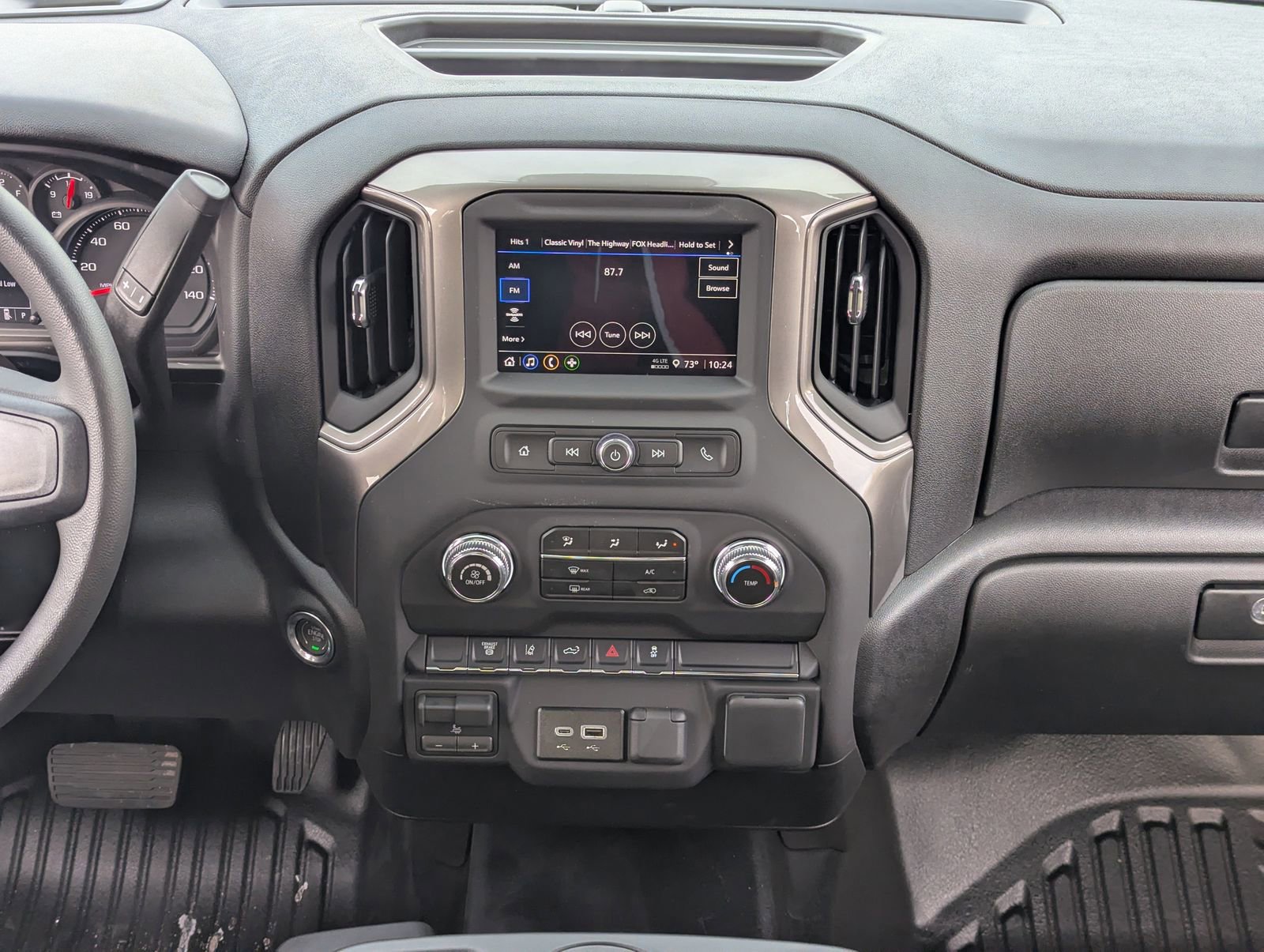 New 2026 GMC Sierra 2500 Pro w/ Convenience Package image 17