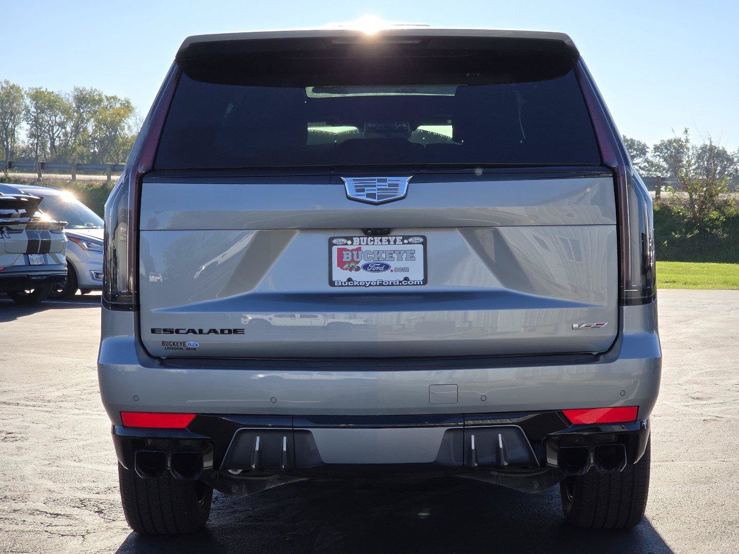 Used 2024 Cadillac Escalade V w/ LPO, ONYX Package AWD/4WD image 15