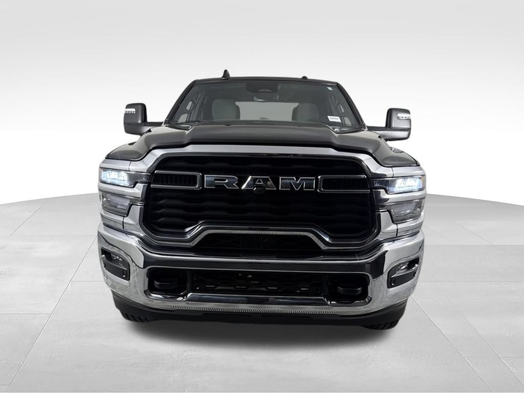 Used 2025 RAM 2500 Big Horn AWD/4WD image 4
