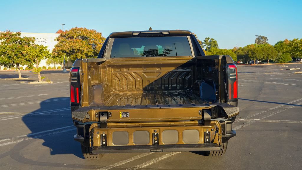 Used 2026 GMC Sierra EV Elevation image 13