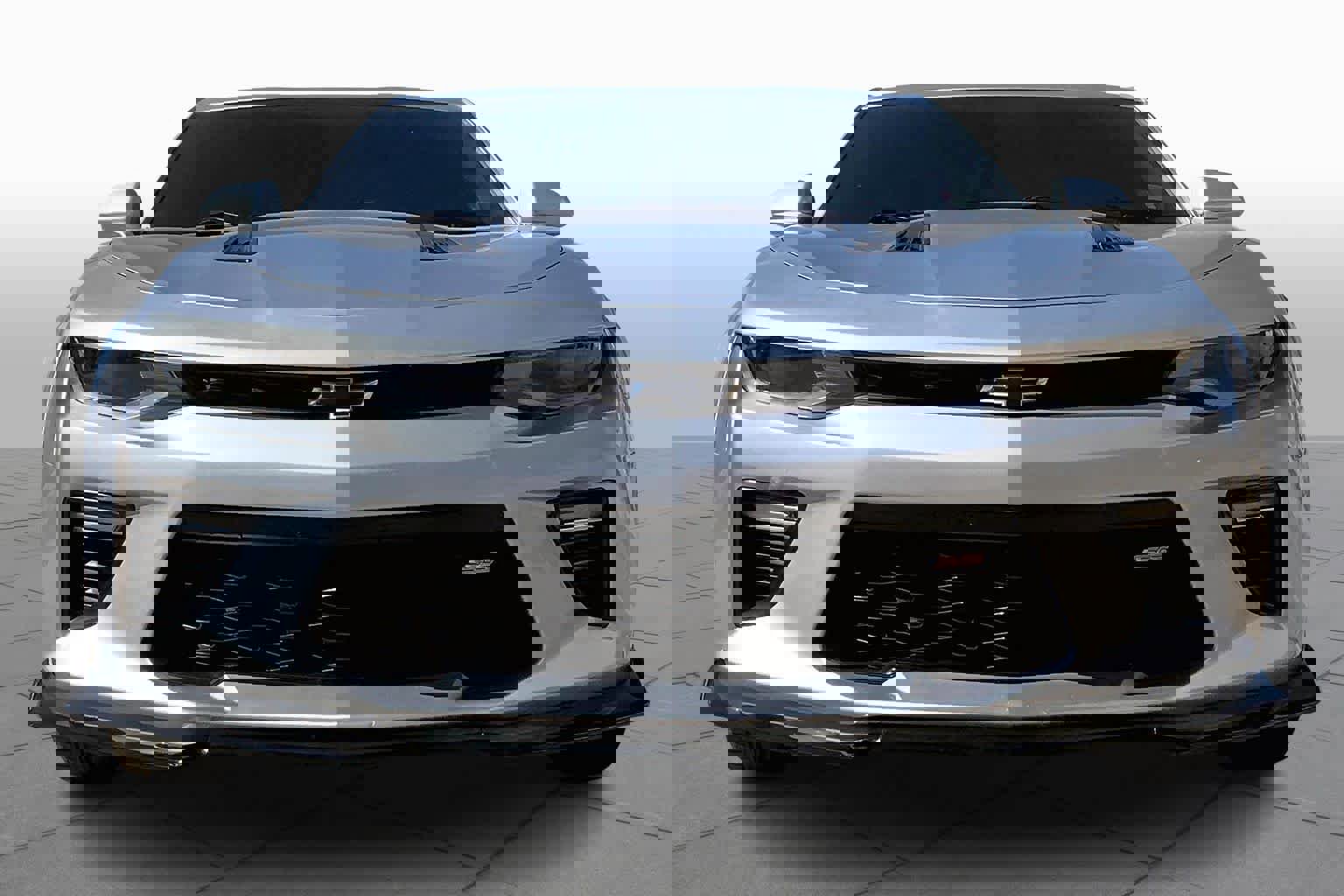 Used 2017 Chevrolet Camaro SS image 3