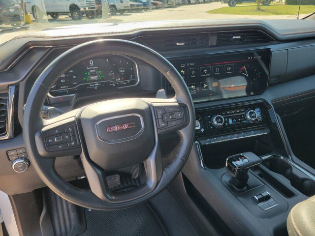 Used 2023 GMC Sierra 1500 AT4 w/ AT4 Premium Package image 16