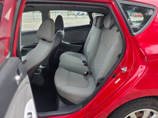 Used 2013 Hyundai Accent GS image 31