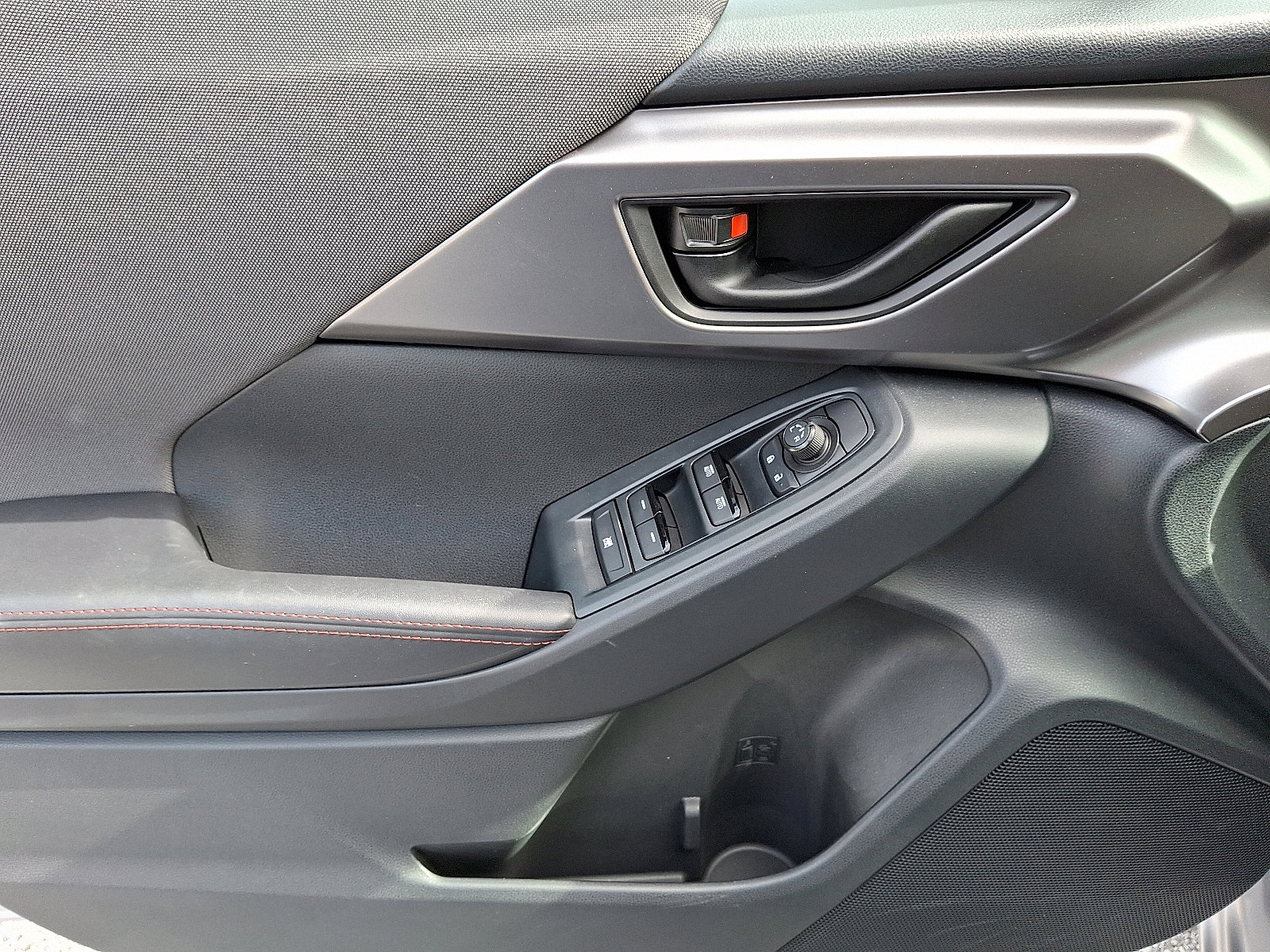 Certified 2025 Subaru Impreza 2.0i Sport image 12