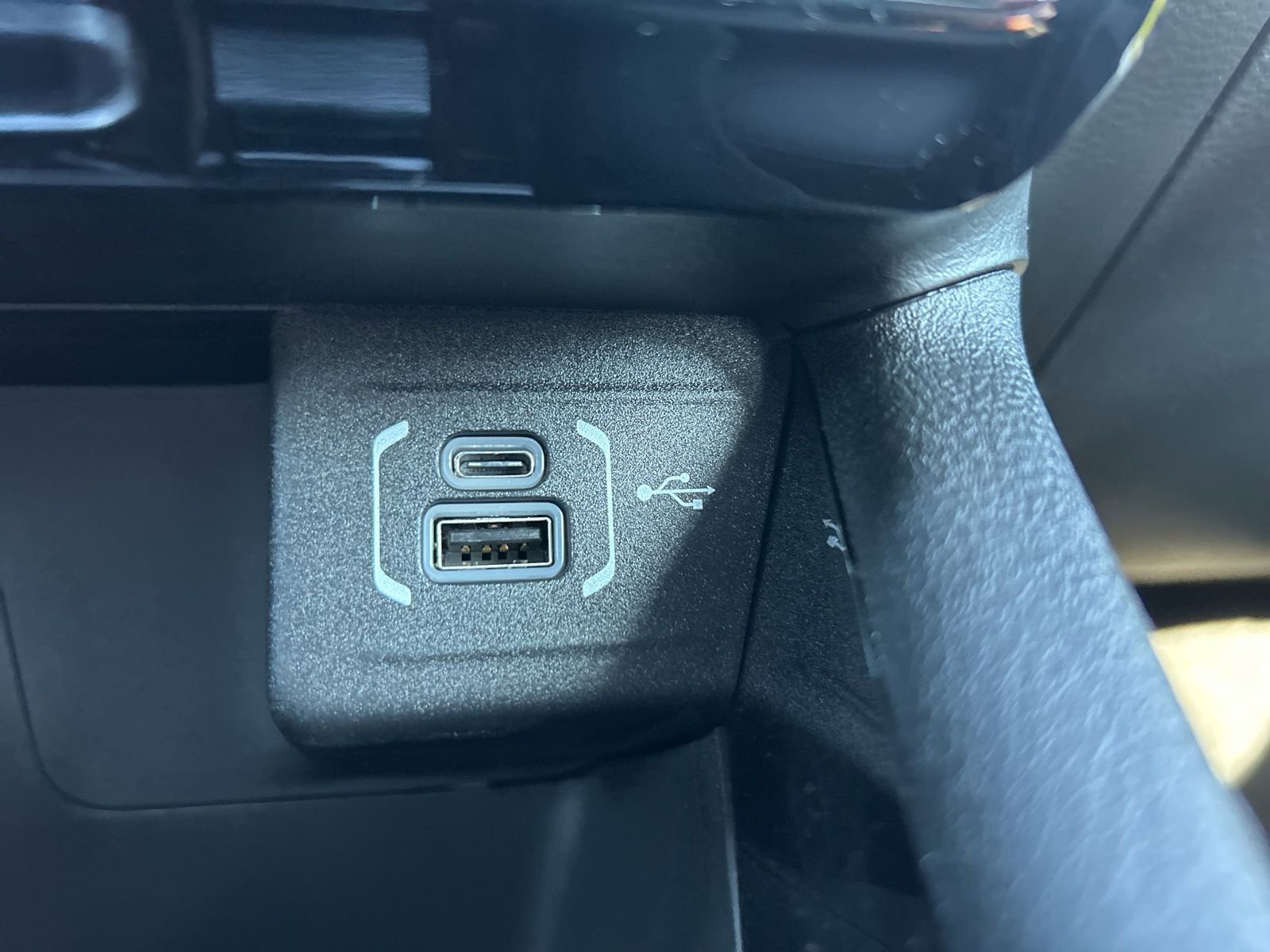 New 2026 Jeep Compass Latitude image 18