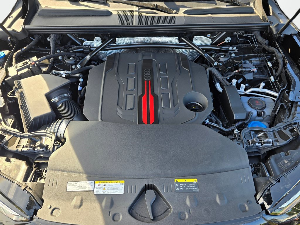 New 2026 Audi SQ5 Prestige AWD/4WD image 12