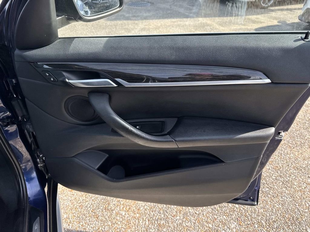 Used 2018 BMW X1 xDrive28i w/ Convenience Package image 16