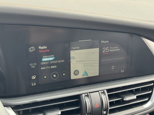 New 2025 Alfa Romeo Giulia AWD w/ Driving Assist Package image 18