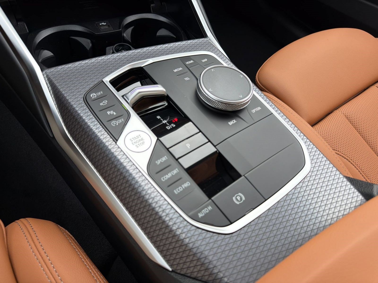 Used 2026 BMW 330i Sedan w/ Premium Package RWD image 17