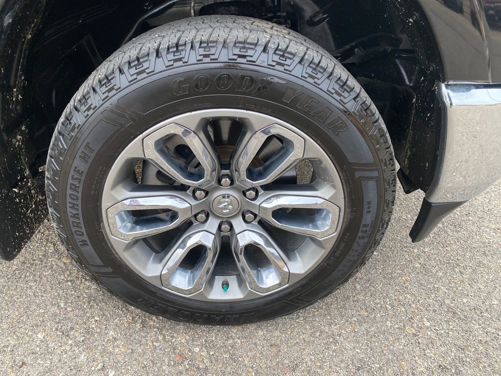 Used 2022 RAM 1500 Limited image 31