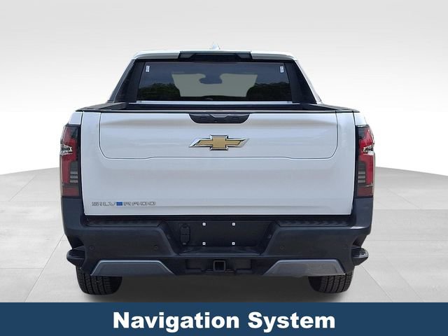 Used 2025 Chevrolet Silverado EV LT AWD/4WD image 6