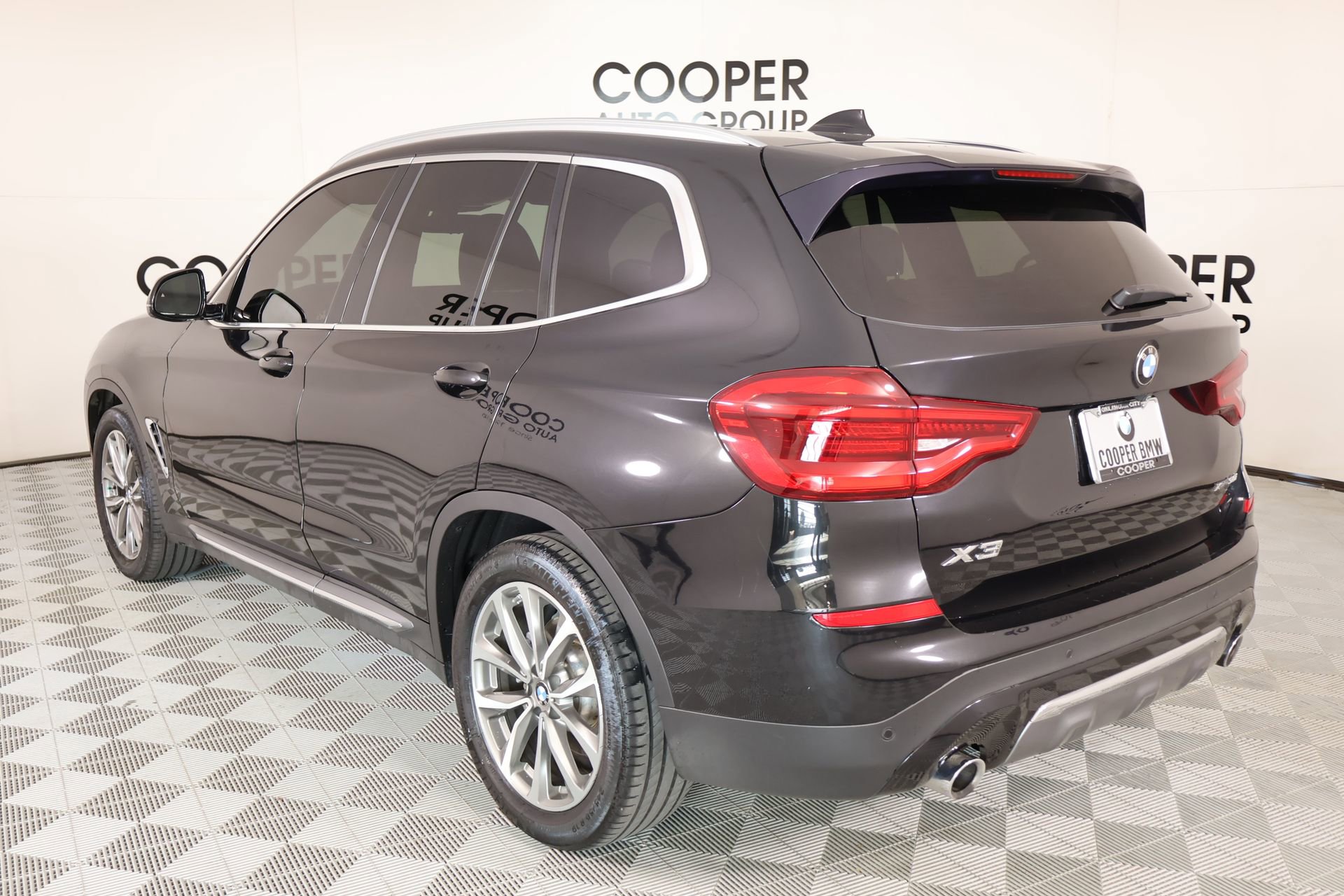 Used 2019 BMW X3 xDrive30i w/ Premium Package AWD/4WD image 24