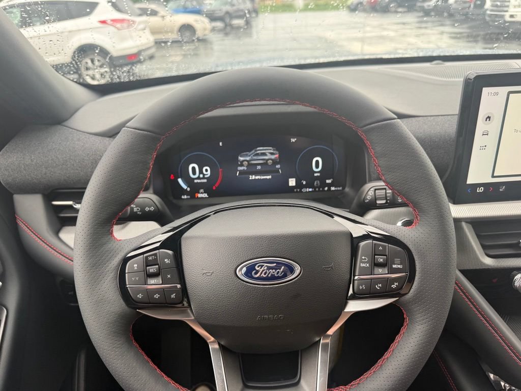 New 2026 Ford Explorer ST-Line w/ ST-Line Street Pack AWD/4WD image 20