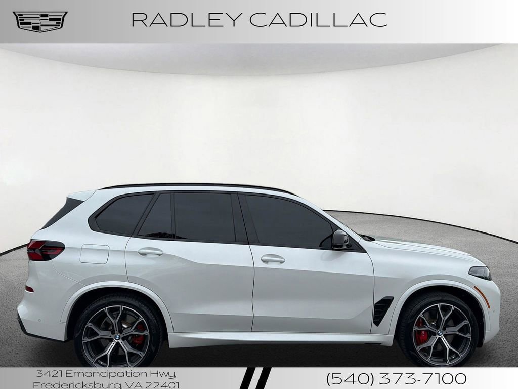 Used 2024 BMW X5 M60i AWD/4WD image 21